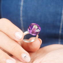 Amethyst Ring Spinner