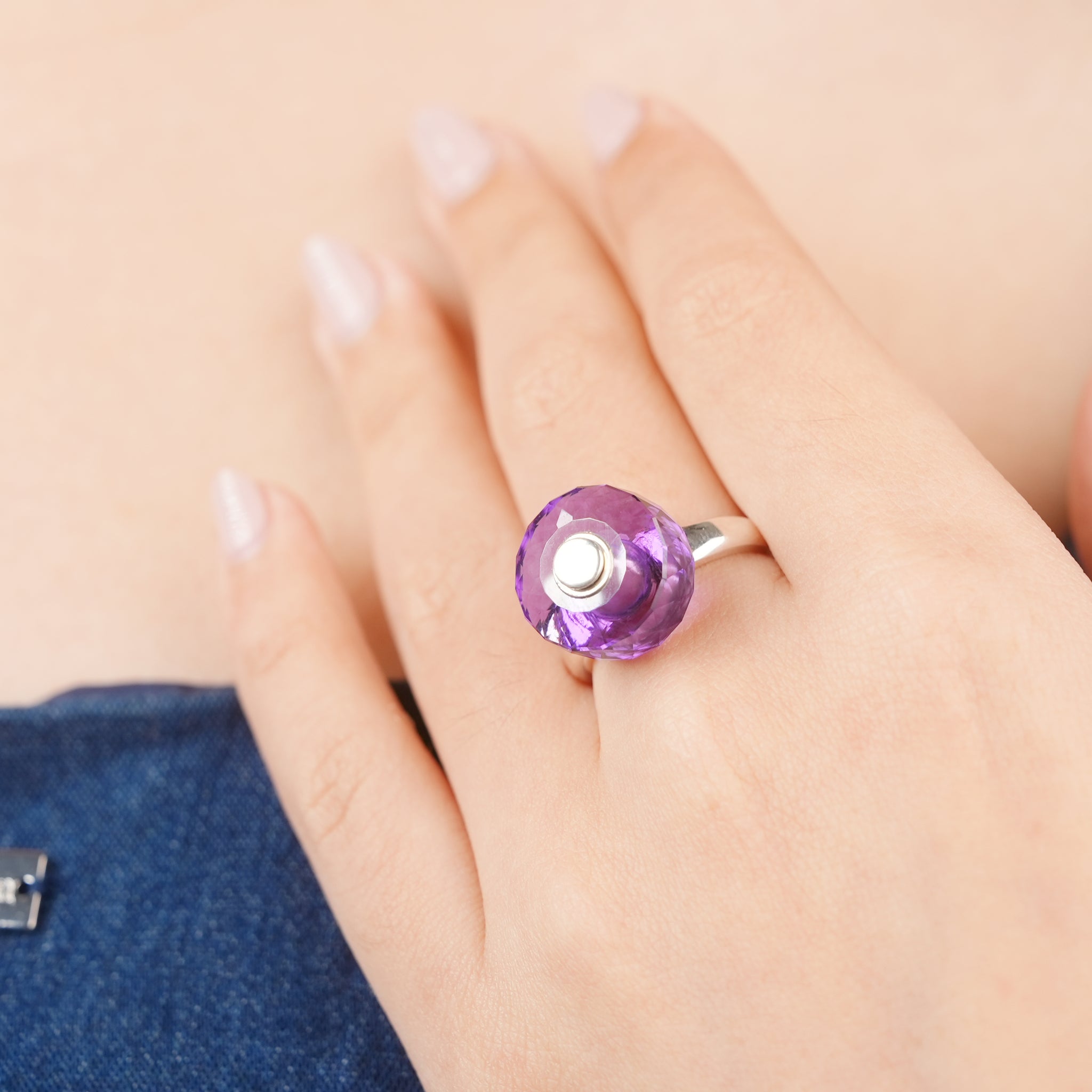 Amethyst Ring Spinner