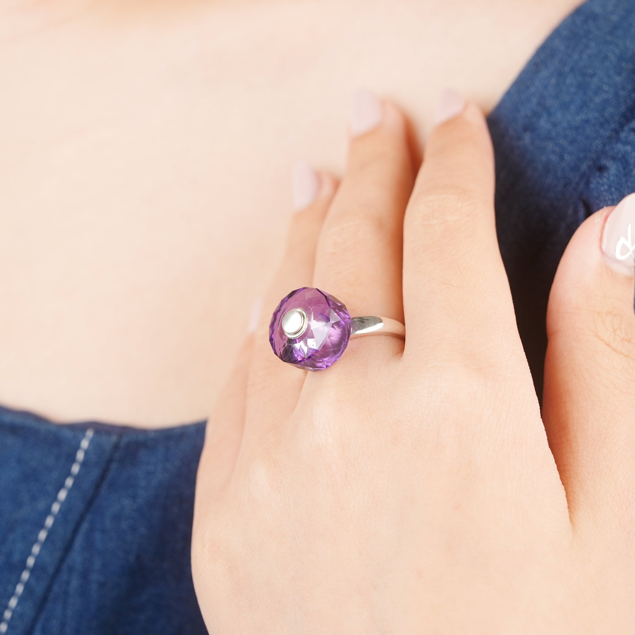 Amethyst Ring Spinner