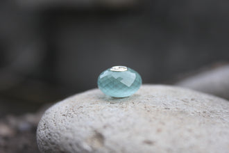 Cyan Cat Eye Stone Bead