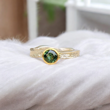 Green Sapphire Ring 10K Gold Setting