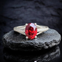 Garnet Ring Tripple Band