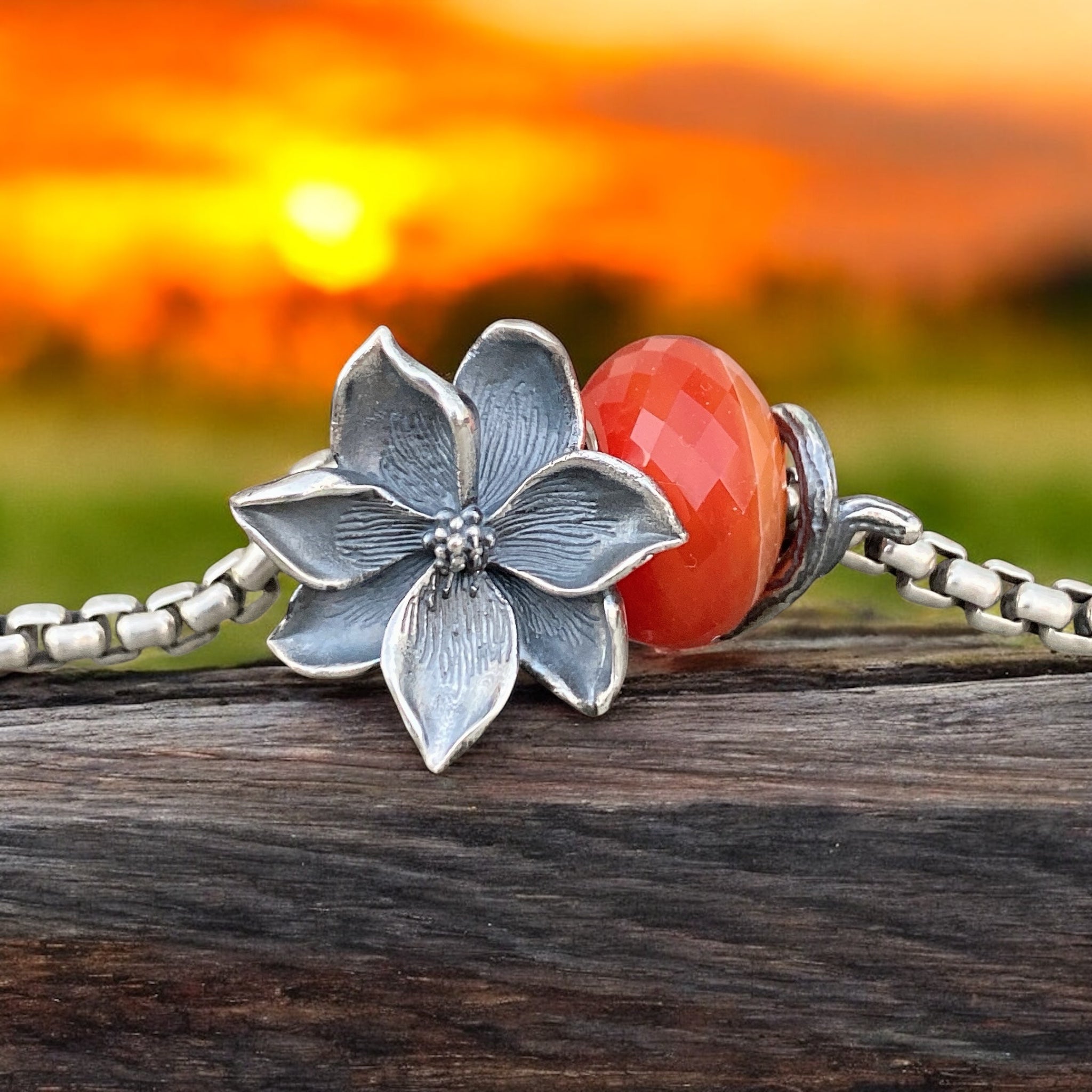 Magnolia Flower Bead