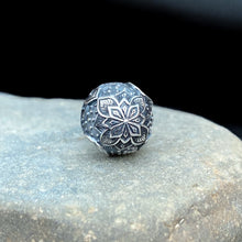 Mandala Bead