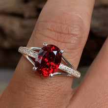 Garnet Ring Tripple Band