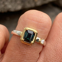Green Sapphire Ring 10K Gold Setting