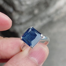 Natural Sapphire Ring Spinner