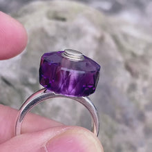 Amethyst Ring Spinner