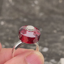 Garnet Ring Spinner